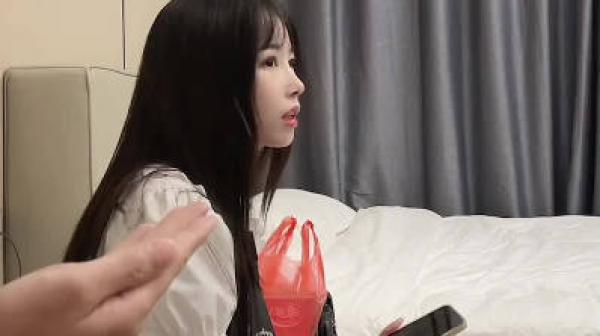 约炮娇小玲珑型妹子